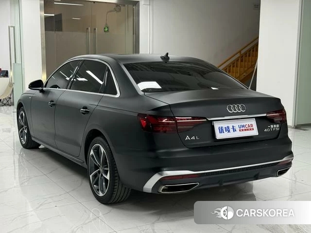 Audi A4L 2021 Темно-серый из Китая