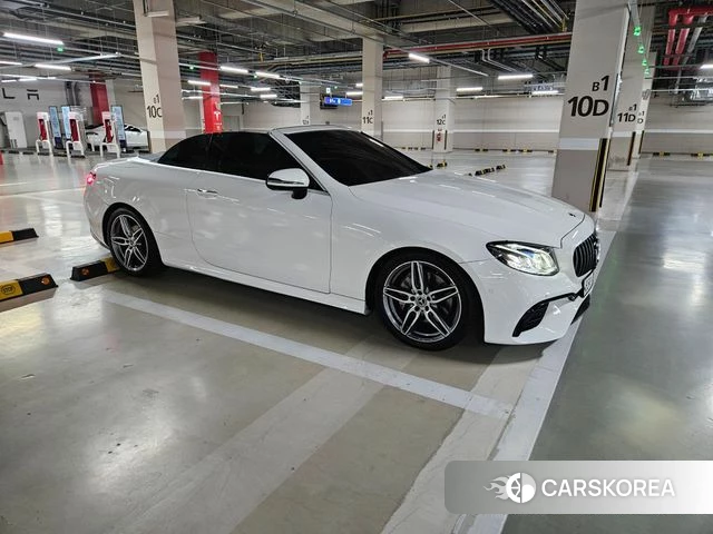 Mercedes-Benz E-Class W213 2018 Белый из Кореи