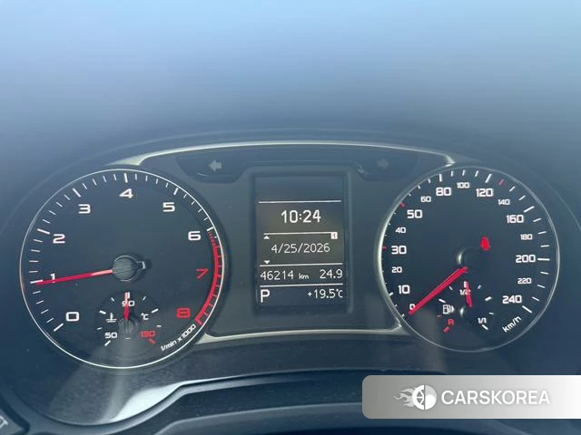 Audi A1 2018 Красный из Китая