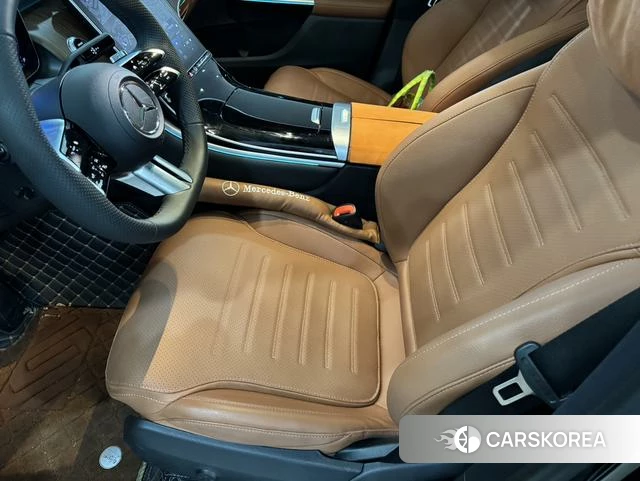 Mercedes-Benz GLC 2023 Черный из Китая
