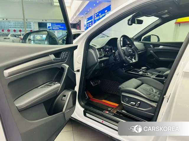 Audi Q5L 2024 Белый из Китая