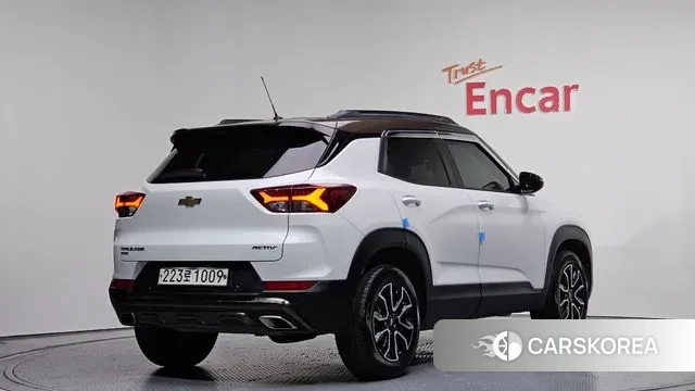 Chevrolet (GM Daewoo) Trailblazer 2020 Белый из Кореи