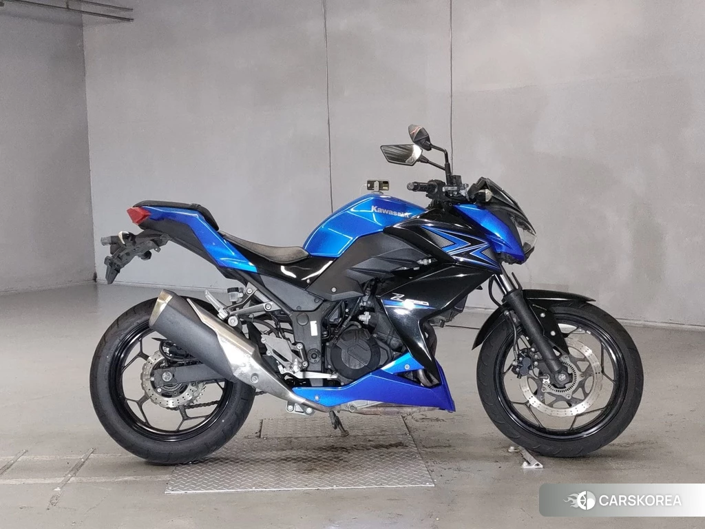 Проданный Kawasaki Z250 2015 из Японии, фото 2