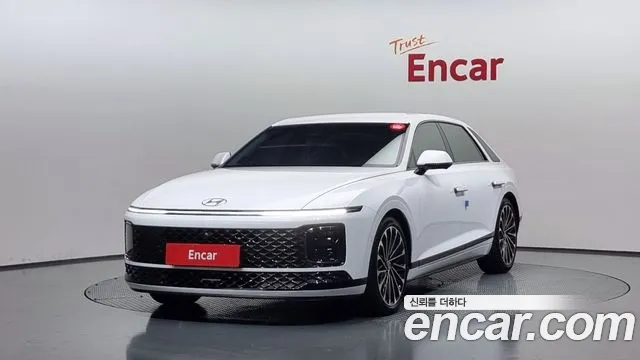 Hyundai Grandeur Hybrid (GN7) 2023 Белый из Кореи