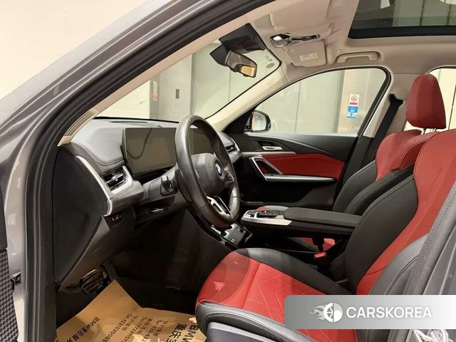 BMW X1 2024 Темно-серый из Китая