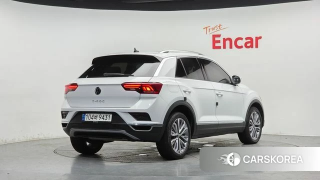Volkswagen T-Roc 2021 Белый из Кореи
