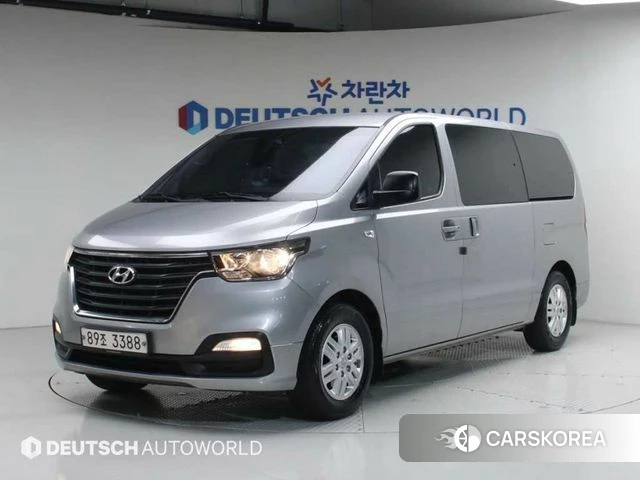 Hyundai The New Grand Starex 2021 Серебристо-серый из Кореи