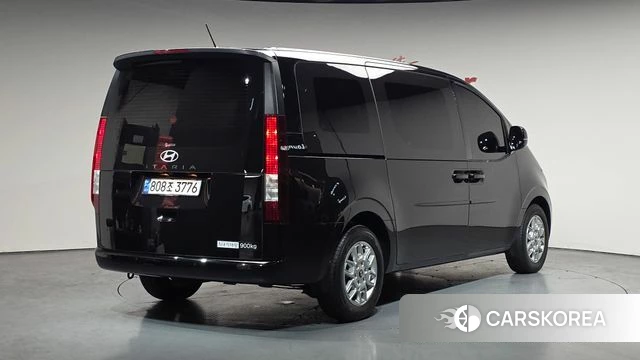 Hyundai Staria 2024 Черный из Кореи