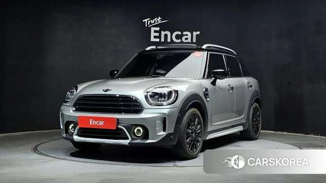 Mini Cooper Countryman 2024 Серебристо-серый из Кореи