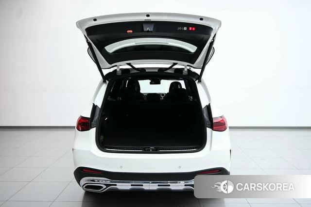 Mercedes-Benz GLC 2024 Белый из Китая