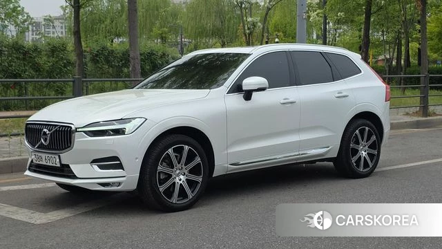 Volvo XC60 second Generation 2018 Белый из Кореи