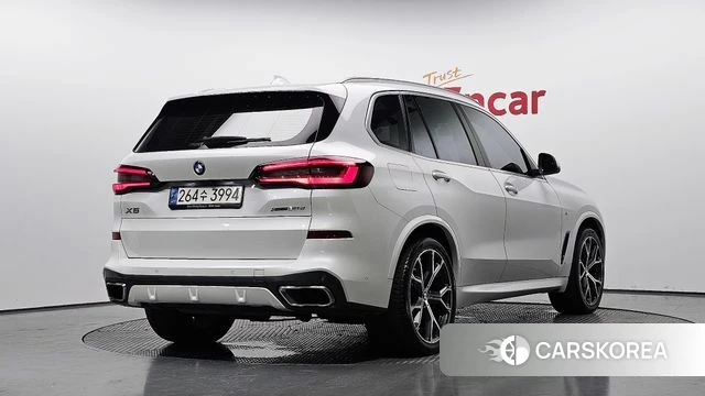 BMW X5 (G05) 2022 Белый из Кореи