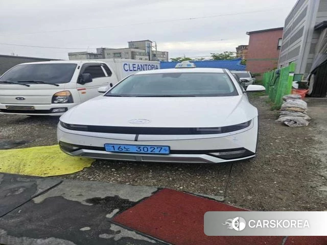Hyundai Ionic 5 2022 Белый из Кореи