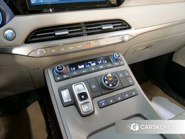 Hyundai Paristi 2021 Белый из Китая