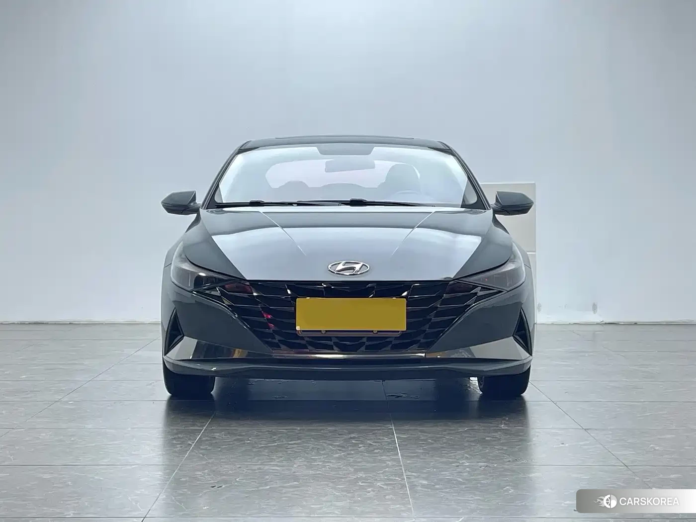 Hyundai Elantra 2021 Silver/gray из Китая