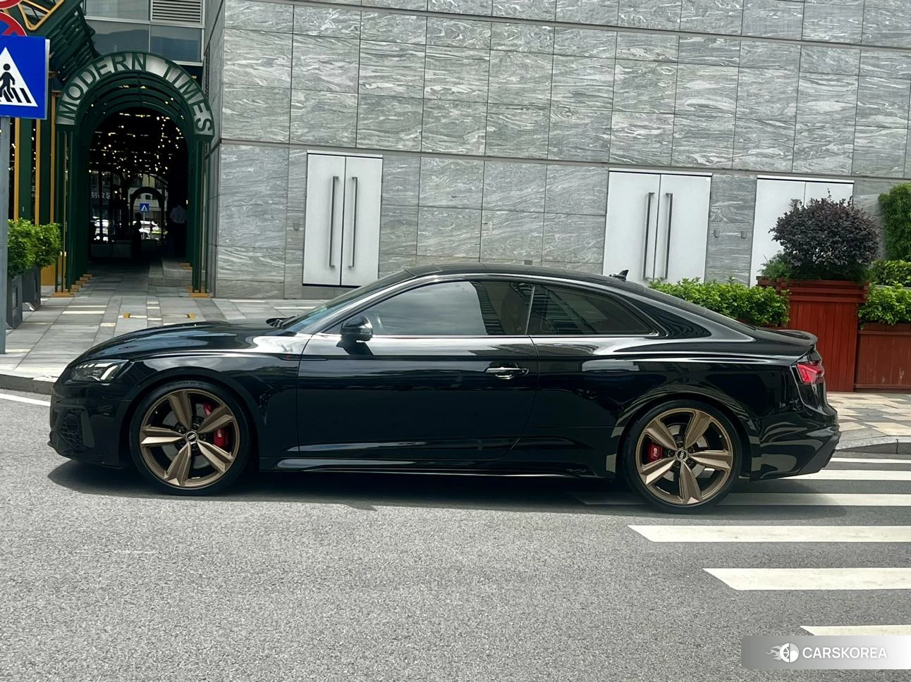 Audi RS 5 2021 Черный из Китая