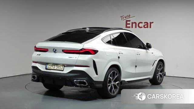BMW X6 (G06) 2022 Белый из Кореи