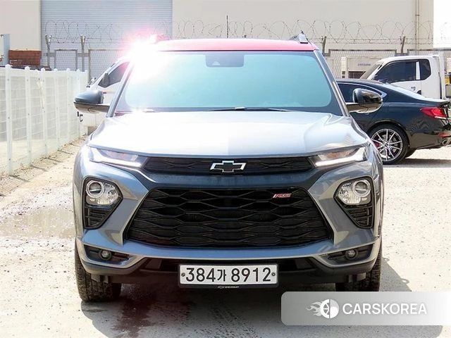 Chevrolet (GM Daewoo) Trailblazer 2020 Серый из Кореи