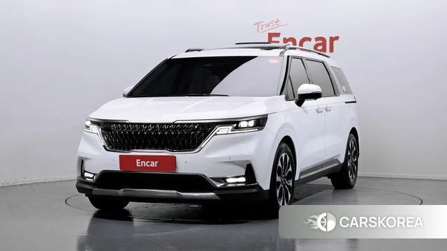 Kia Carnival 4th generation 2023 Белый из Кореи