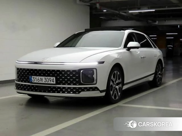 Hyundai Grandeur Hybrid (GN7) 2023 Белый из Кореи
