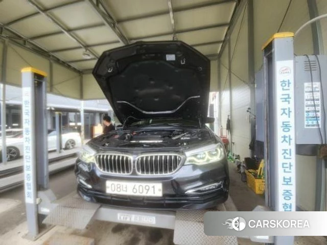 BMW 5 Series (G30) 2018 Серый из Кореи
