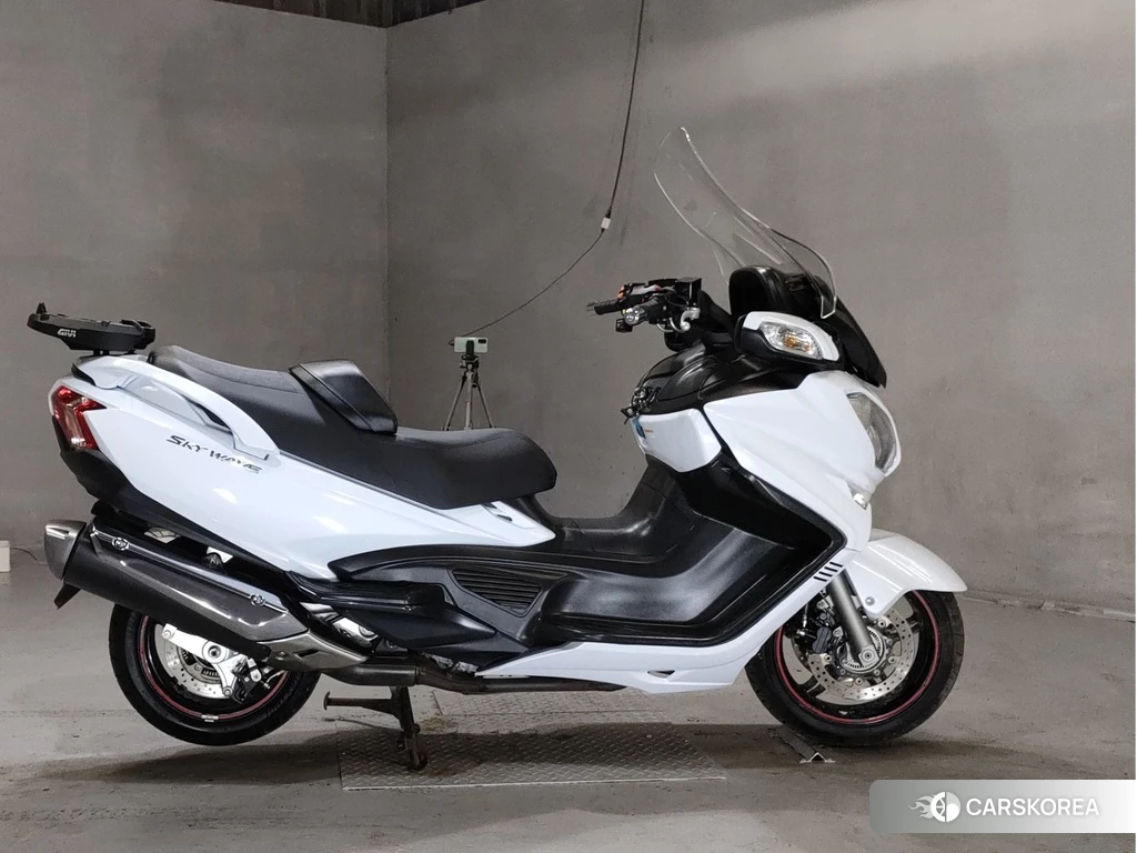 Проданный Suzuki SKYWAVE 650LX 2013 из Японии, фото 2