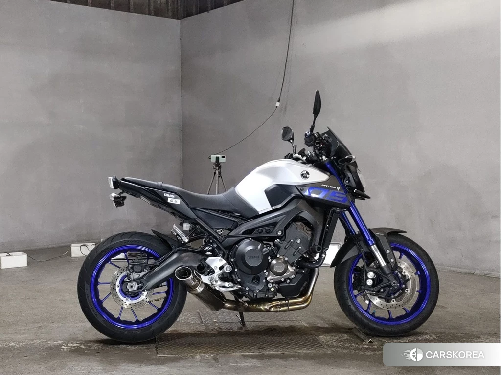 Проданный Yamaha MT-09 2016 из Японии
