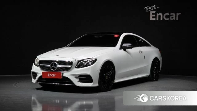 Mercedes-Benz E-Class W213 2019 Белый из Кореи