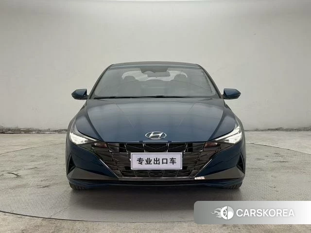 Hyundai Elantra 2022 Синий из Китая