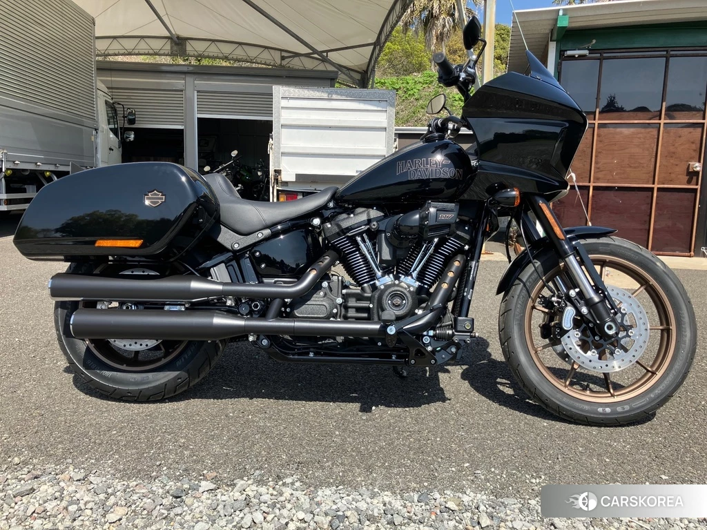 Проданный Harley-Davidson Softail Low Rider ST FXLRST1920 2023 из Японии