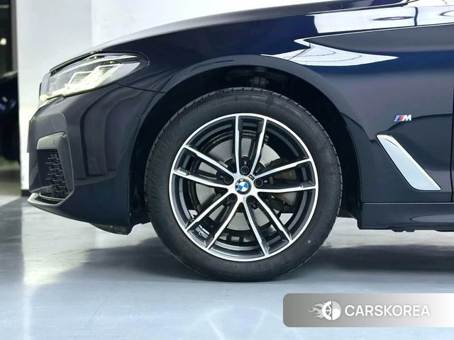 BMW 5 series 2023 Черный из Китая
