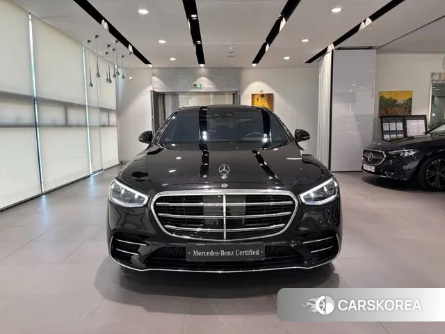 Mercedes-Benz S-Class W223 2025 Черный из Кореи