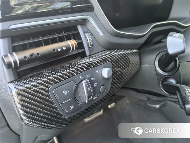Audi RS 5 2024 Черный из Китая
