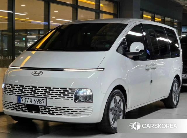 Hyundai Staria 2024 Белый из Кореи