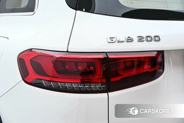 Mercedes-Benz GLB 2022 Белый из Китая