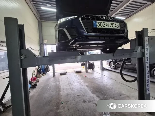 Audi A5 (F5) 2022 Синий из Кореи