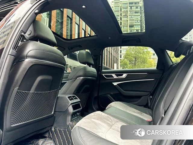 Audi A6L 2024 Черный из Китая