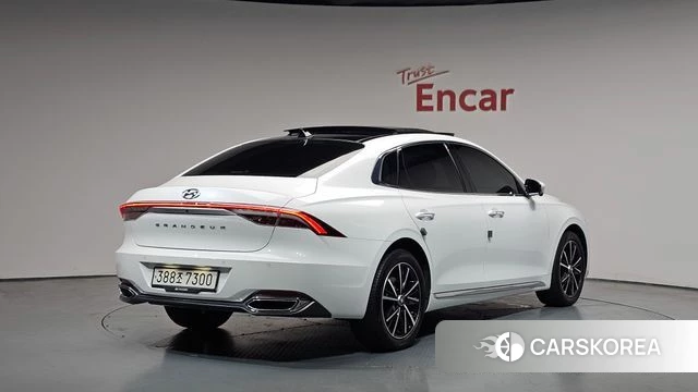 Hyundai The New Grandeur IG Hybrid 2020 Белый из Кореи
