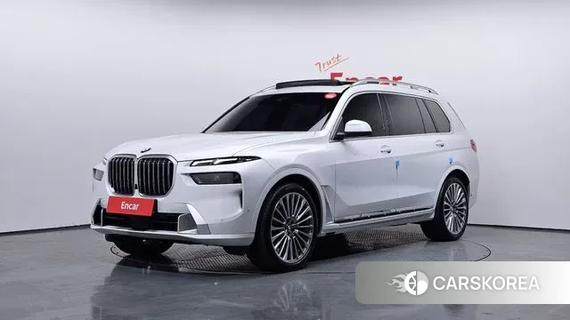BMW X7 (G07) 2024 Белый из Кореи