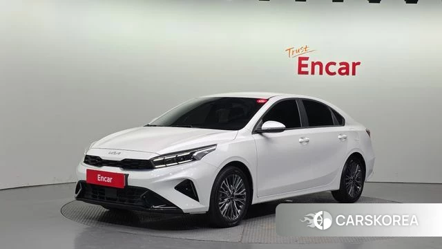 Kia The New K3 2nd generation 2024 Белый из Кореи