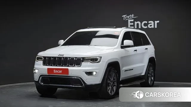 Jeep Grand Cherokee 2018 Белый из Кореи