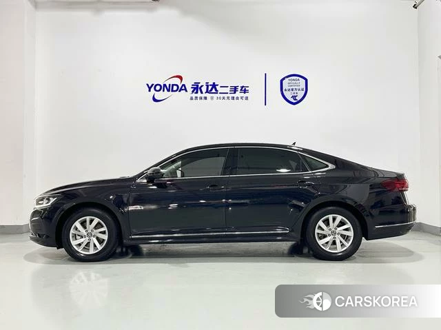 Volkswagen Passat 2025 Черный из Китая