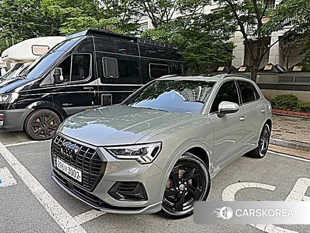 Audi Q3 (F3) 2020 Серый из Кореи