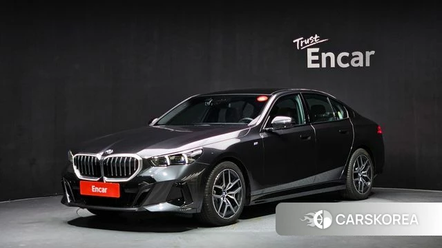 BMW 5 Series (G60) 2025 Серый из Кореи