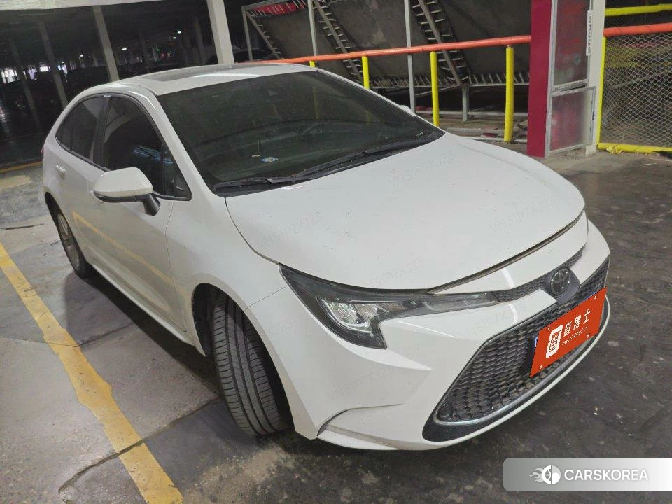 Toyota Lei Ling 2020 Белый из Китая