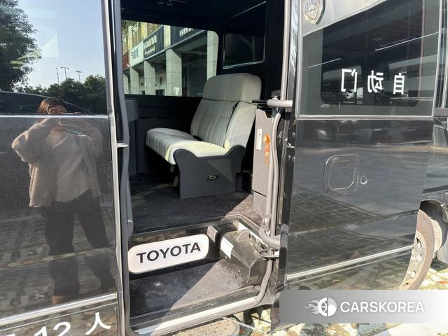 Toyota Costa 2024 Черный из Китая