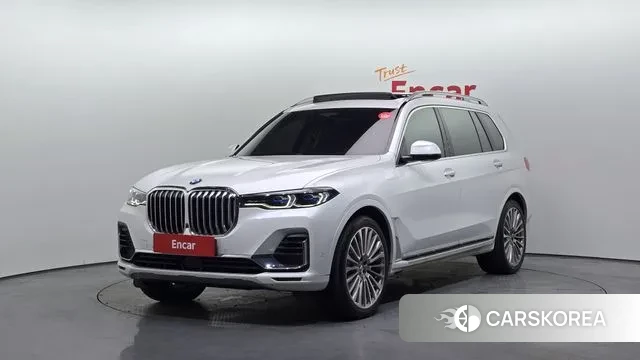 BMW X7 (G07) 2021 Белый из Кореи