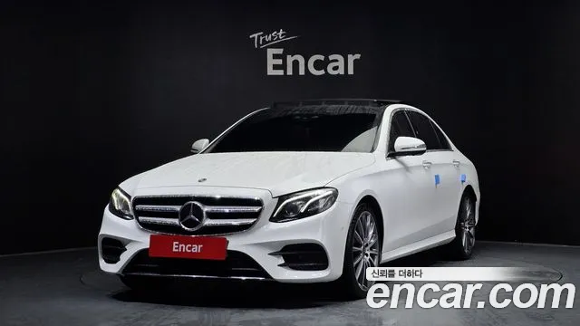 Mercedes-Benz E-Class W213 2019 Белый из Кореи