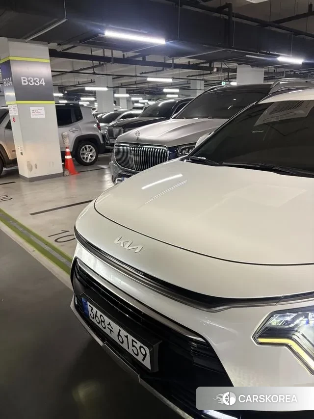 Kia Di Ol Nu Niro 2022 Белый из Кореи