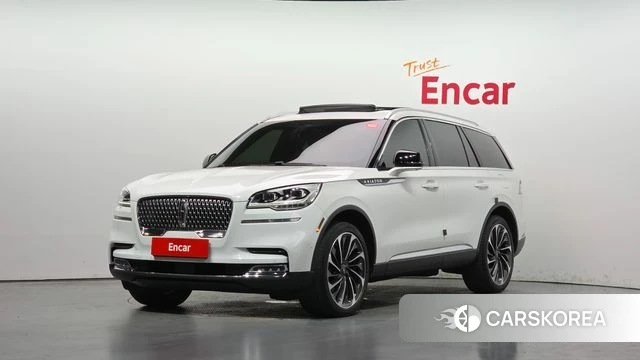 Lincoln Aviator 2nd generation 2022 Белый из Кореи